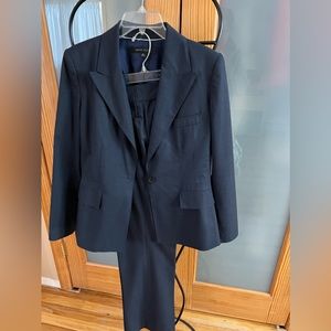 Anne Klein woman business suit